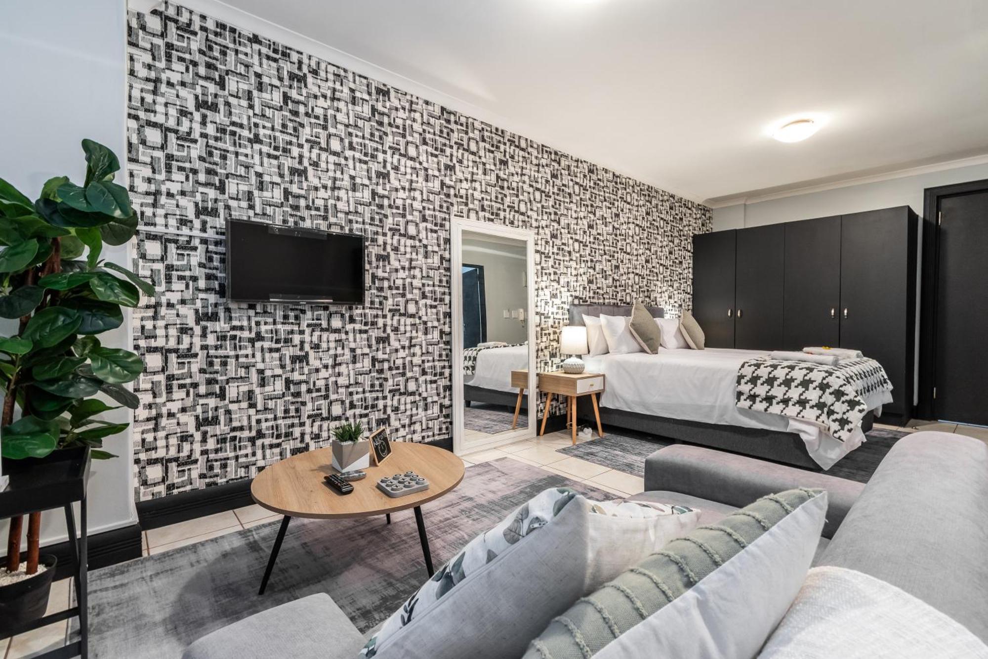 The Square 135- Studio With Free Parking, Pool & Gym Access Apartment Кейптаун Екстериор снимка