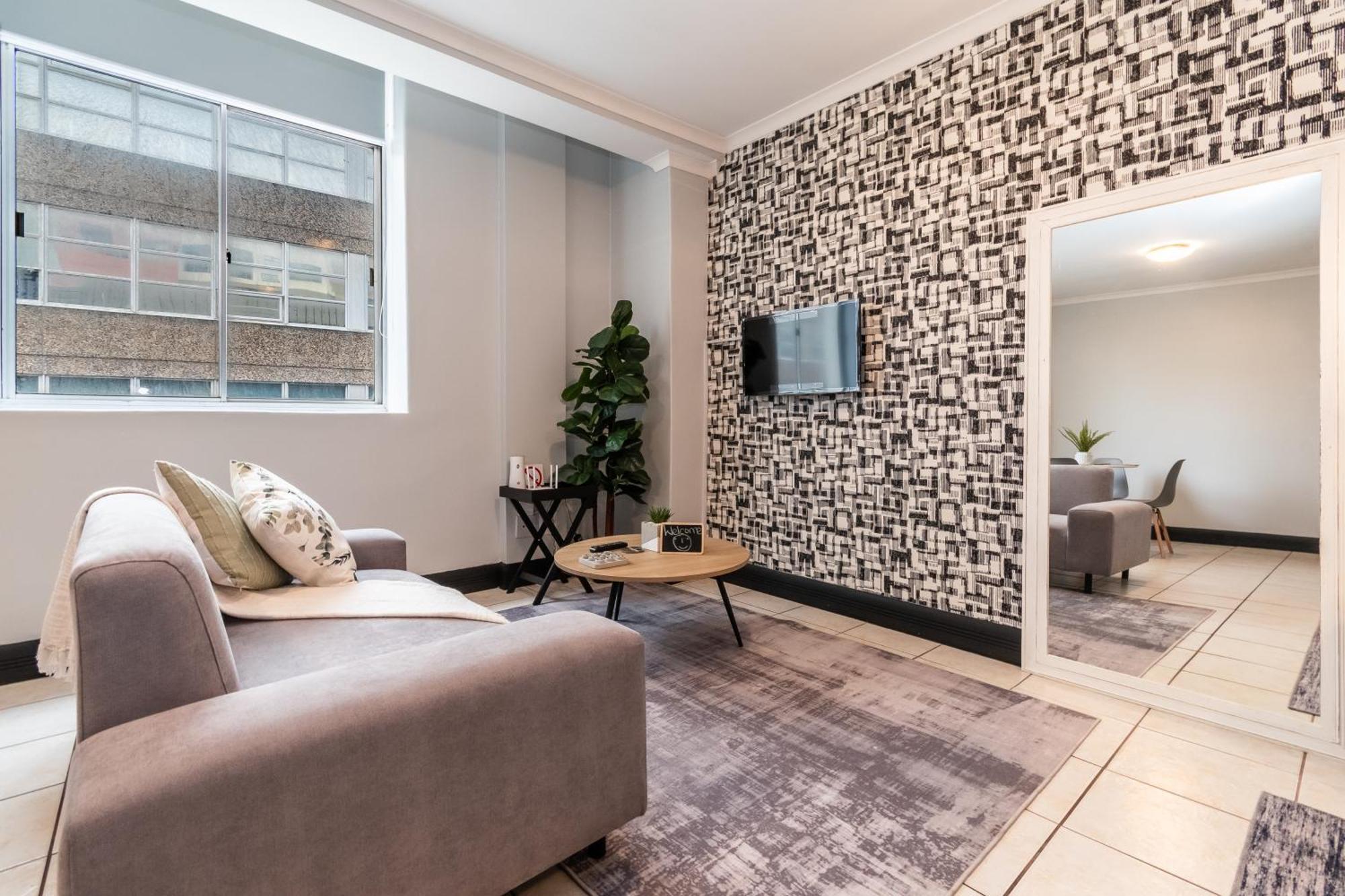 The Square 135- Studio With Free Parking, Pool & Gym Access Apartment Кейптаун Екстериор снимка