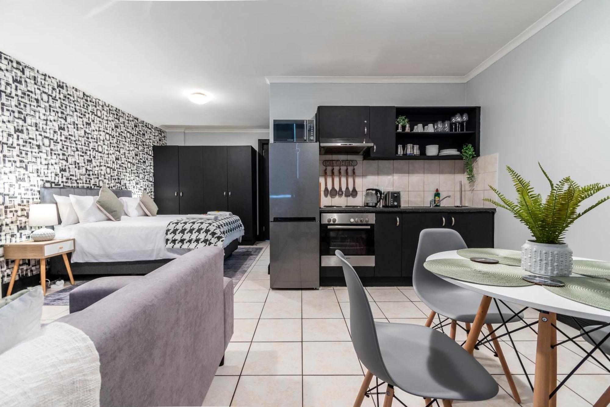 The Square 135- Studio With Free Parking, Pool & Gym Access Apartment Кейптаун Екстериор снимка